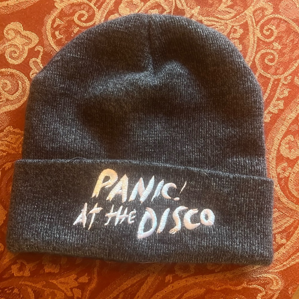 🔥 FIRE SALE 🔥PANIC AT THE DISCO BEENIE HAT one size fit all Unisex NWOT Grey